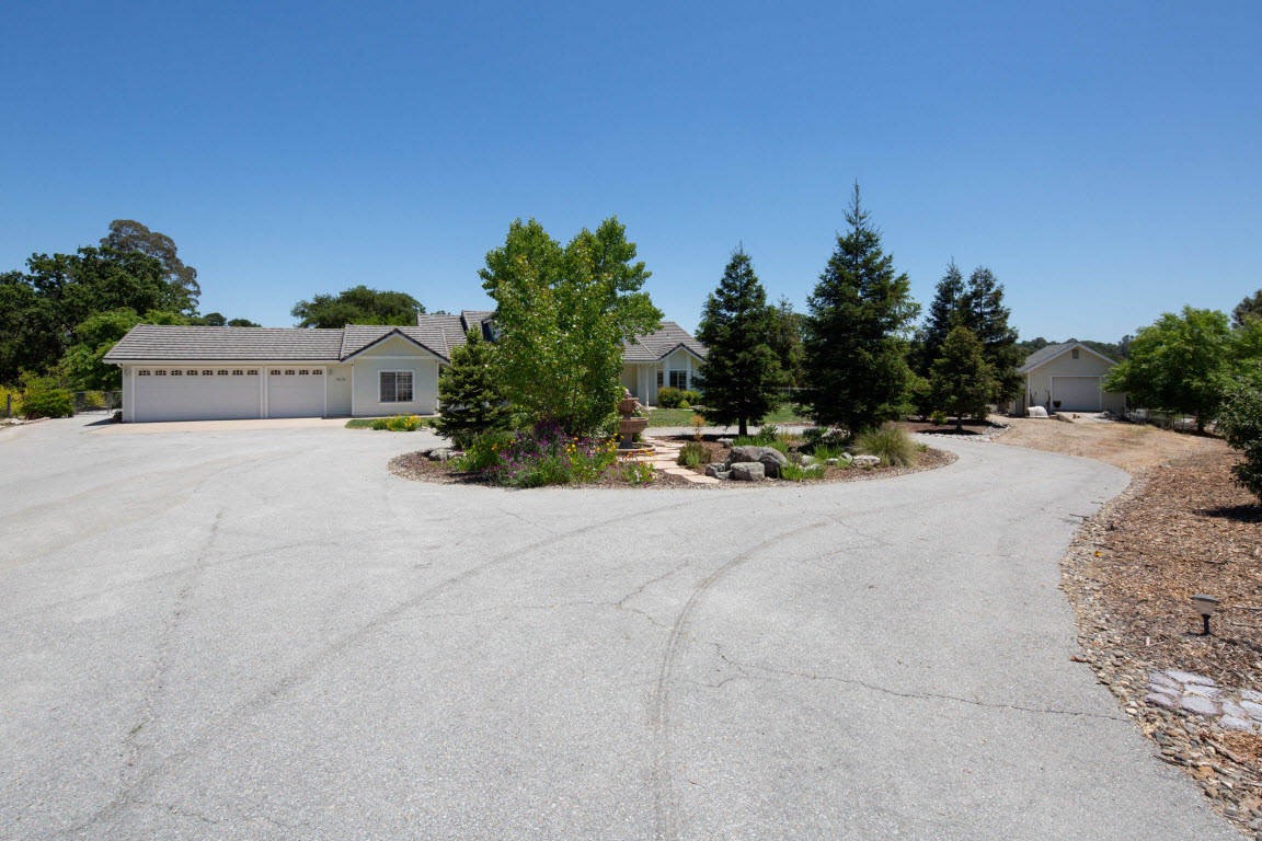 11675 Atascadero Road